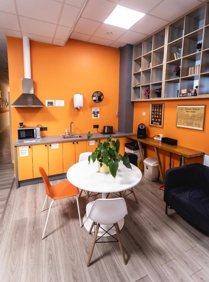 Capsule Hostel Logistic Vilnius Bagian luar foto